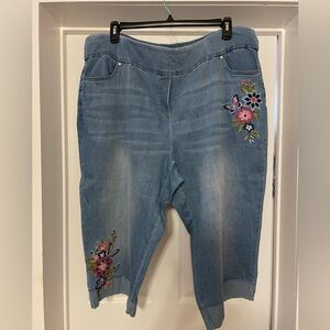 EUC Alfred Dunner In Full Bloom Capri Pant 22W